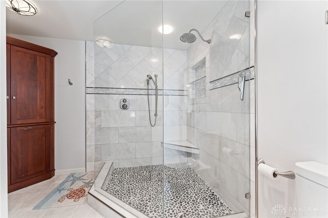 255 Belle Watlin Ct, Dayton, OH 45434 - bathroom with a shower stall and toilet