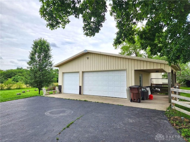 3054 Carpenter Rd, Jefferson Twp, OH 45335 - garage with a detached garage