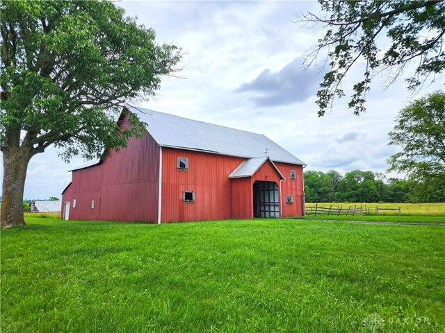 3054 Carpenter Rd, Jefferson Twp, OH 45335 - view of barn