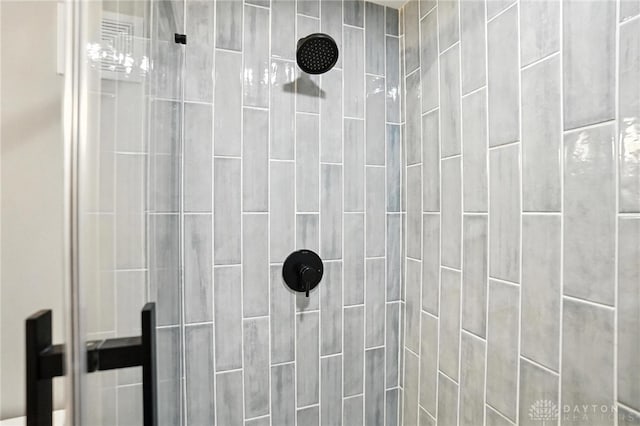 3109 Running Deer Trl, Franklin Twp, OH 45005 - bathroom view of tiled shower