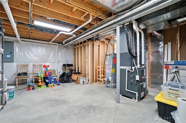 3109 Running Deer Trl, Franklin Twp, OH 45005 - unfinished basement featuring water heater and heating unit