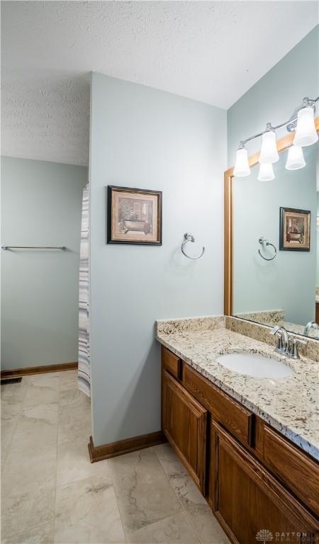 8611 Blue Teal Dr, Clayton, OH 45315 - photo 29