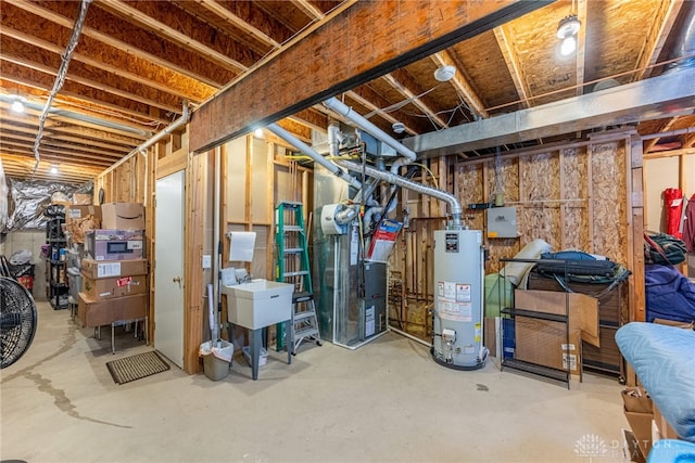 866 Deer Run Rd, Centerville, OH 45459 - unfinished basement featuring gas water heater and heating unit