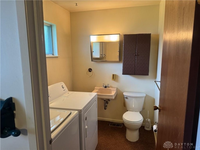 435 Nies Ave, Englewood, OH 45322 - half bath with washer and clothes dryer and toilet