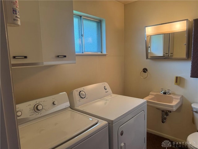435 Nies Ave, Englewood, OH 45322 - laundry area featuring separate washer and dryer