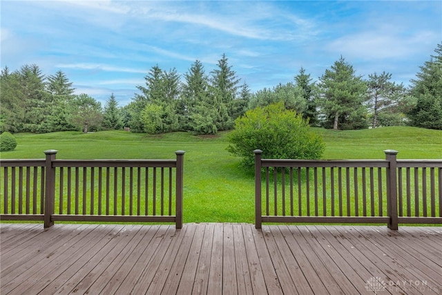 30 Salem Dr, Springboro, OH 45066 - wooden terrace featuring a yard and view of scattered trees