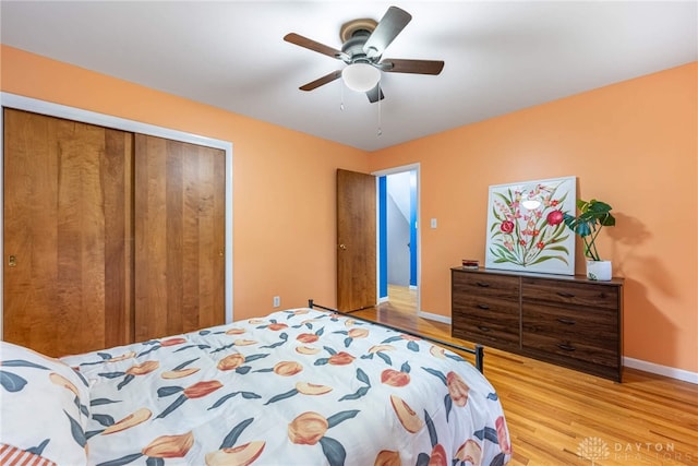 3105 Shadow Hill Rd, Middletown, OH 45042 - bedroom featuring wood finished floors, a closet, and a ceiling fan