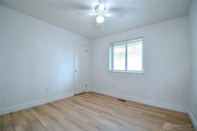 2553 Greenbrier Dr, Dayton, OH 45406 - photo 18