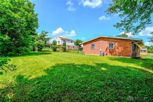 2553 Greenbrier Dr, Dayton, OH 45406 - photo 30
