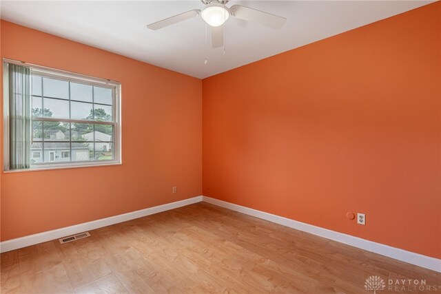 321 Ellenwood Dr, West Carrollton, OH 45449 - photo 14