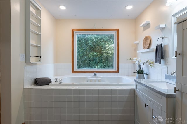 2610 Yorktown Ct, Beavercreek, OH 45434 - full bath featuring vanity and a bath