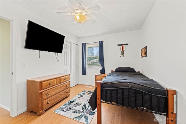 416 Bent Twig Dr, Vandalia, OH 45377 - bedroom featuring light wood finished floors and ceiling fan