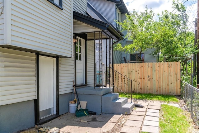 331 Illinois Ave, Dayton, OH 45410 - view of side of property