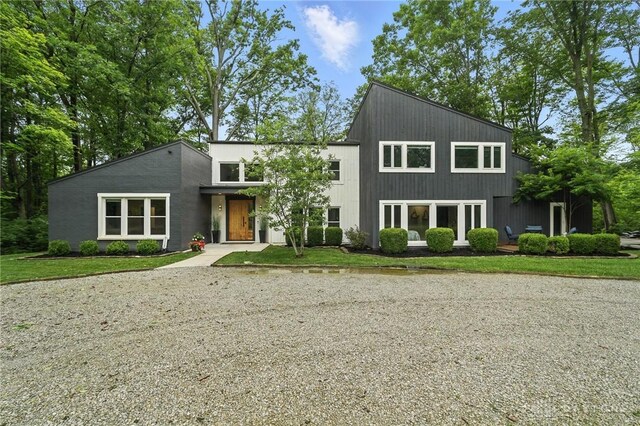 9258 Clyo Rd, Dayton, OH 45458 - photo 2