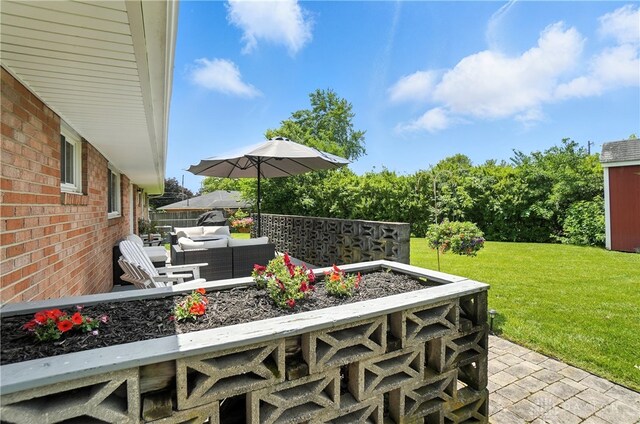 903 Meadow Ln, Lebanon, OH 45036 - view of patio / terrace with an outdoor hangout area