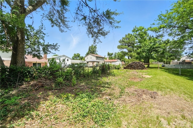 1023 Hilliard Dr, Delhi Twp, OH 45238 - view of yard