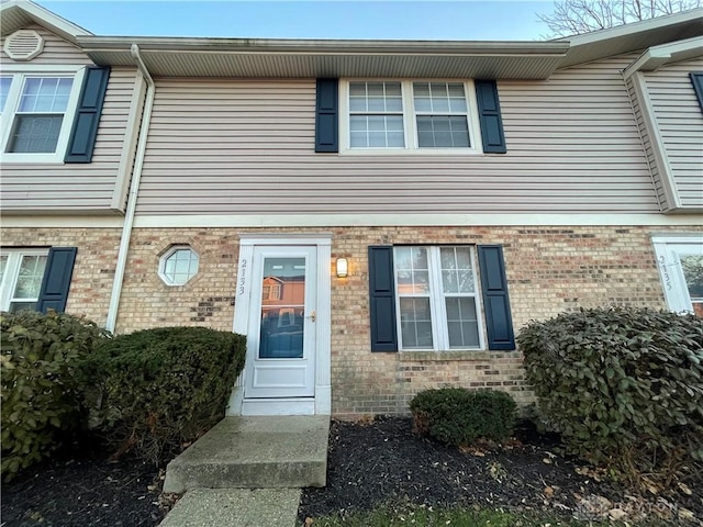 2133 Chapel Dr, Fairborn, OH 45324 - view of property featuring brick siding