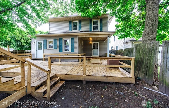 200 Garfield St, Middletown, OH 45044 - view of front of house featuring a deck
