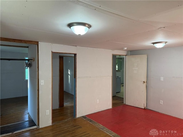 4904 Alpha Rd, Springfield, OH 45504 - spare room featuring wood finished floors