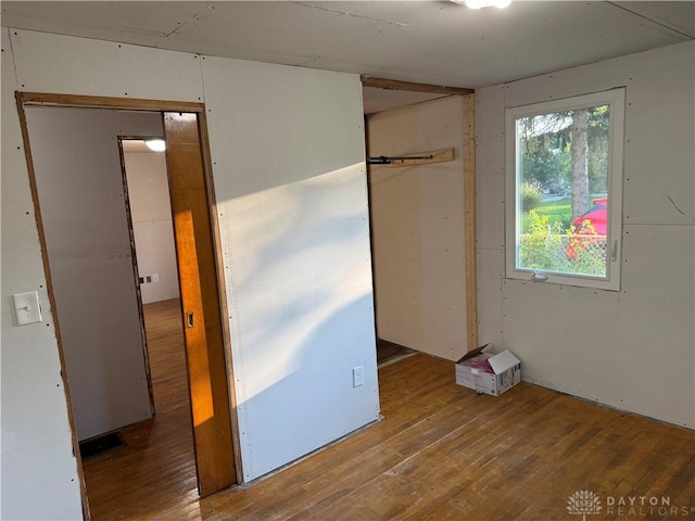 4904 Alpha Rd, Springfield, OH 45504 - unfurnished bedroom featuring light wood-style floors