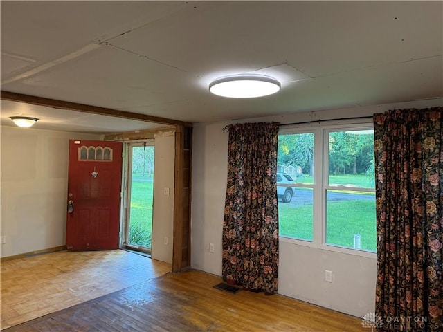 4904 Alpha Rd, Springfield, OH 45504 - spare room featuring wood finished floors
