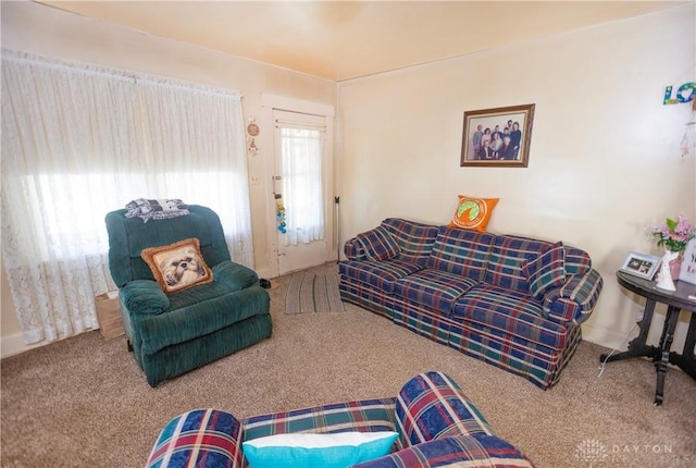 2107 Woodlawn Ave, Middletown, OH 45044 - view of carpeted living area