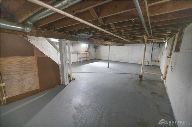 2107 Woodlawn Ave, Middletown, OH 45044 - view of unfinished basement