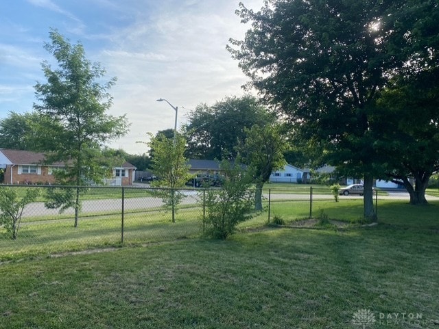 7123 Mercedes Rd, Dayton, OH 45424 - photo 18