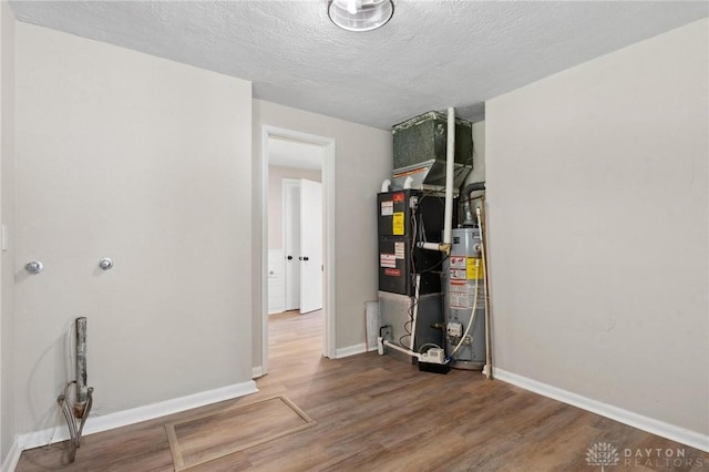 40 Rosewood Dr, Springboro, OH 45066 - utilities with gas water heater and heating unit