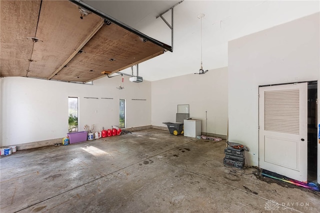 1839 Quail Hollow Rd, Washington Twp, OH 45459 - garage with a garage door opener