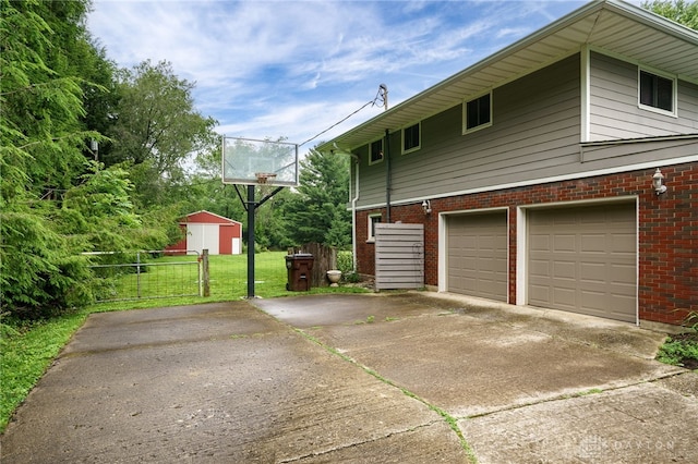 3931 E Enon Rd, Yellow Springs Vlg, OH 45387 - photo 4