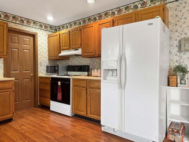 411 Parkway Blvd, Urbana, OH 43078 - photo 16