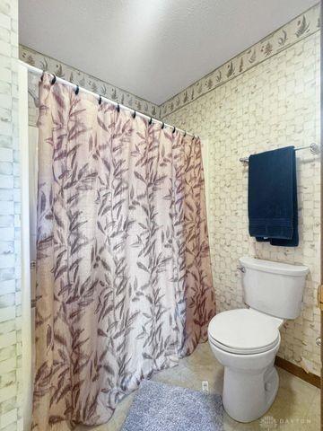 411 Parkway Blvd, Urbana, OH 43078 - photo 23