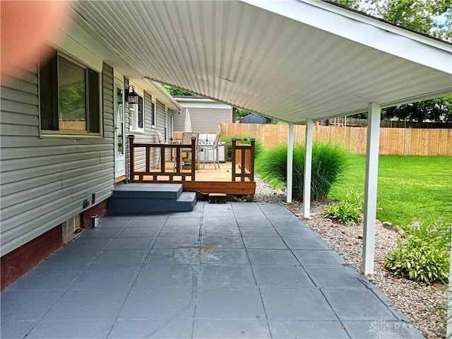 5757 S Dixie Hwy, Franklin, OH 45005 - view of patio with a deck