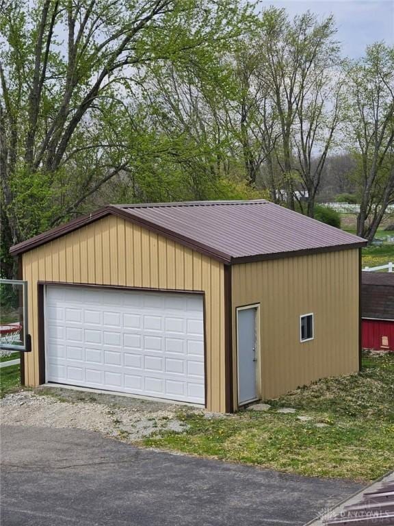 356 Old St Unit 122, Clearcreek Twp, OH 45036 - view of detached garage