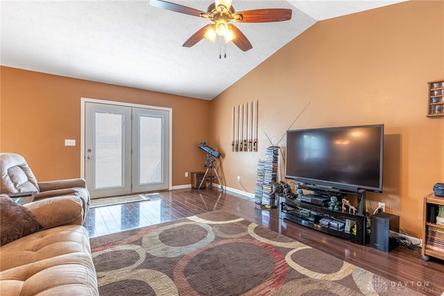 7502 Ned Ct, Franklin, OH 45005 - living area featuring vaulted ceiling, a ceiling fan, and wood finished floors