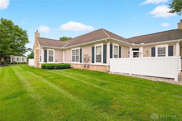 4655 Cobblestone Dr, Huber Heights, OH 45371 - photo 3