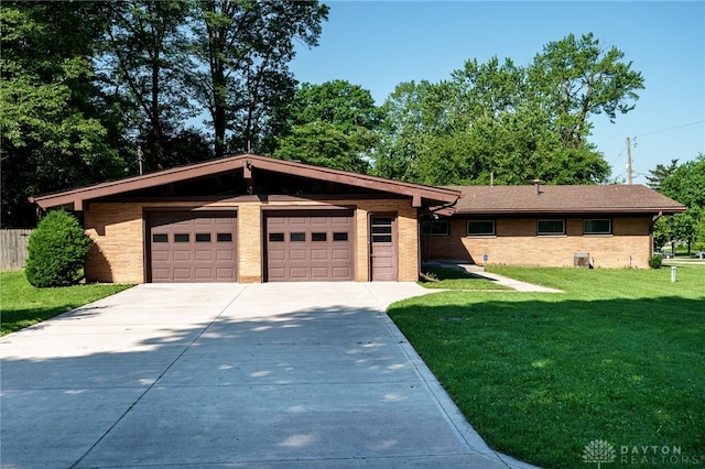 761 Dorchester Dr, Springfield, OH 45506 - photo 2