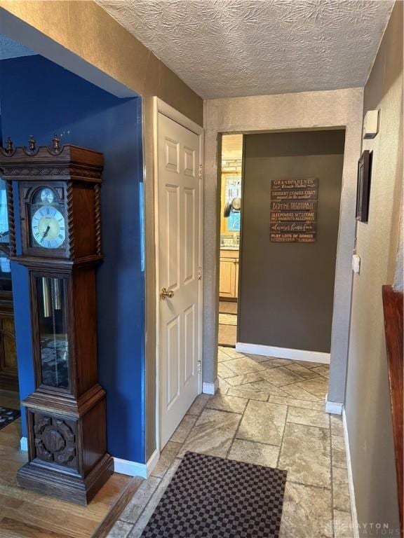1017 Terracewood Dr, Englewood, OH 45322 - photo 10