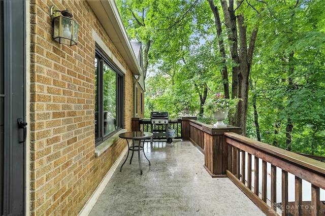 1314 Red Bud Trl, Dayton, OH 45409 - view of patio / terrace
