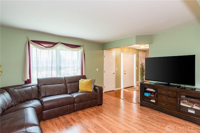 2384 Flyway Ct, Beavercreek, OH 45431 - living room featuring light wood-type flooring