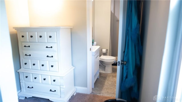 660 N Main St, Union, OH 45322 - bathroom featuring vanity and toilet