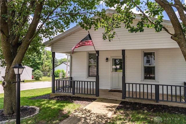 724 Walnut St, Lewisburg, OH 45338 - photo 2