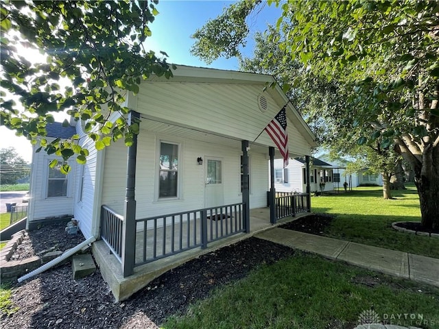 724 Walnut St, Lewisburg, OH 45338 - photo 3