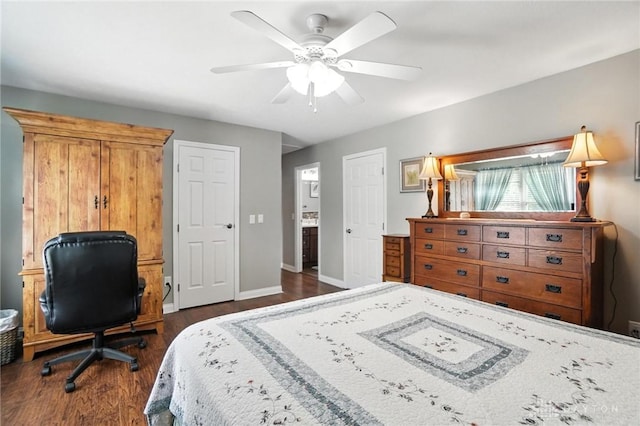 3166 Green Turtle Dr, Butler Twp, OH 45414 - bedroom with dark wood-type flooring and a ceiling fan