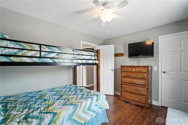 3166 Green Turtle Dr, Butler Twp, OH 45414 - bedroom with wood finished floors and a ceiling fan