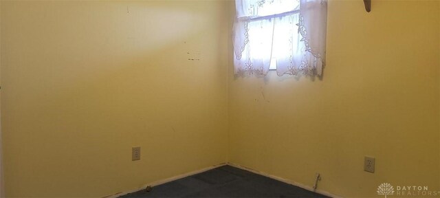 29 Elm St, Jamestown Vlg, OH 45335 - empty room featuring baseboards