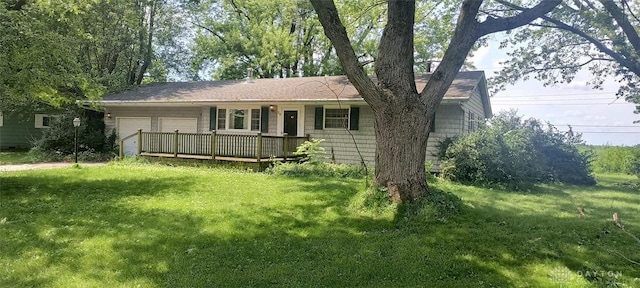 29 Elm St, Jamestown Vlg, OH 45335 - ranch-style house featuring an attached garage and a front lawn