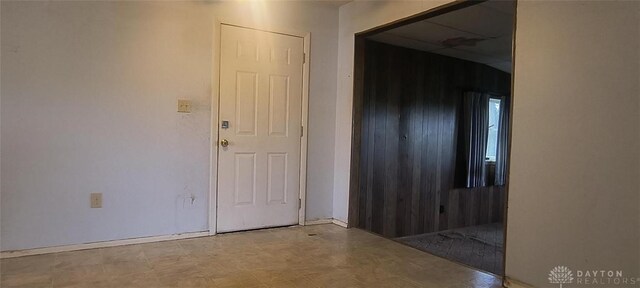 29 Elm St, Jamestown Vlg, OH 45335 - view of hall