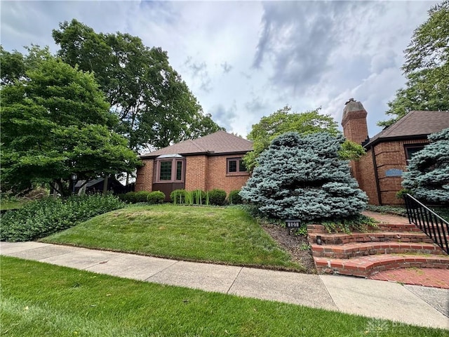 101 Blue Gate Cir Unit 1, Dayton, OH 45429 - view of front of home featuring a front lawn and brick siding